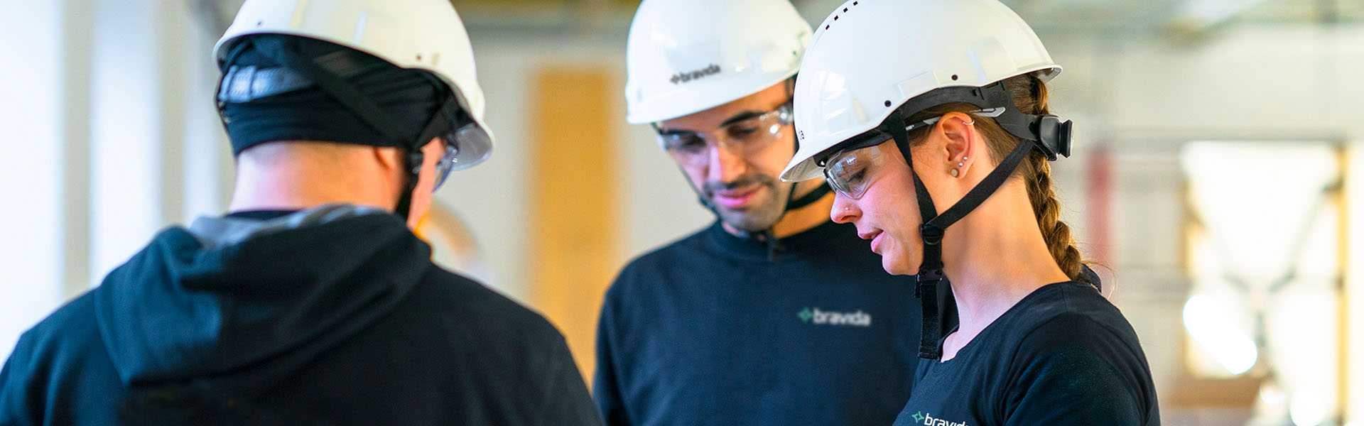 bravida1920x600px-service