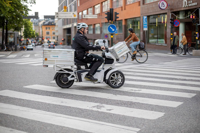 Bravida GreenHub - fossilfria servicetjänster med elcykel, el-moped eller till fots.