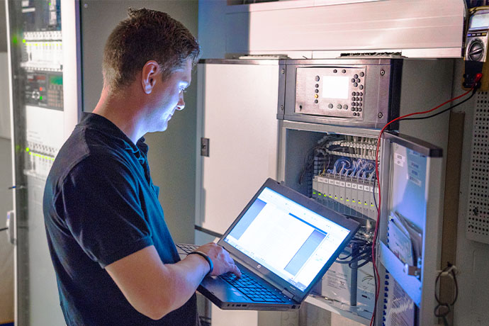 Fiber- och datainstallationer av Bravida